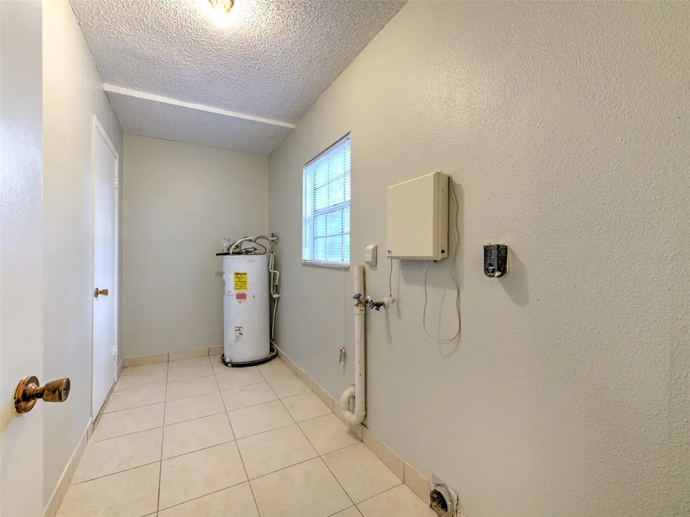 3514 SARAH STREET Tampa, FL 33605