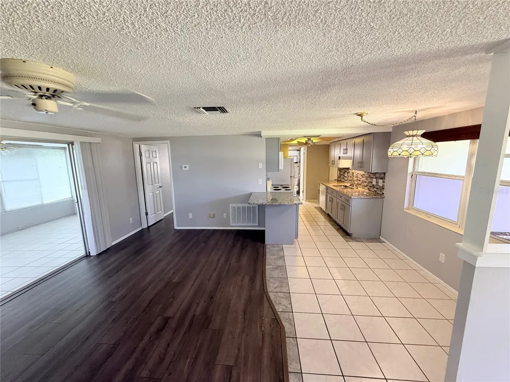 Address Not Shown Holiday, FL 34691