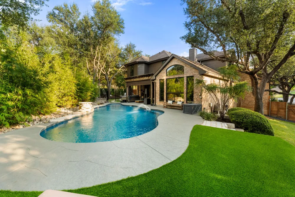 12104 Estrada Court Austin, TX 78732