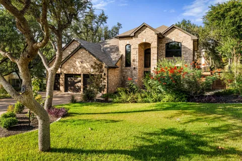 12104 Estrada Court