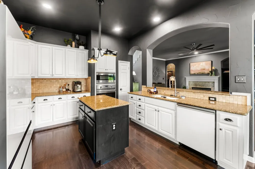 12104 Estrada Court Austin, TX 78732