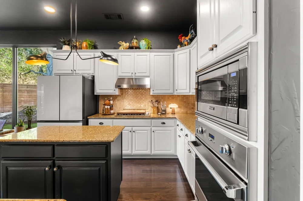 12104 Estrada Court Austin, TX 78732