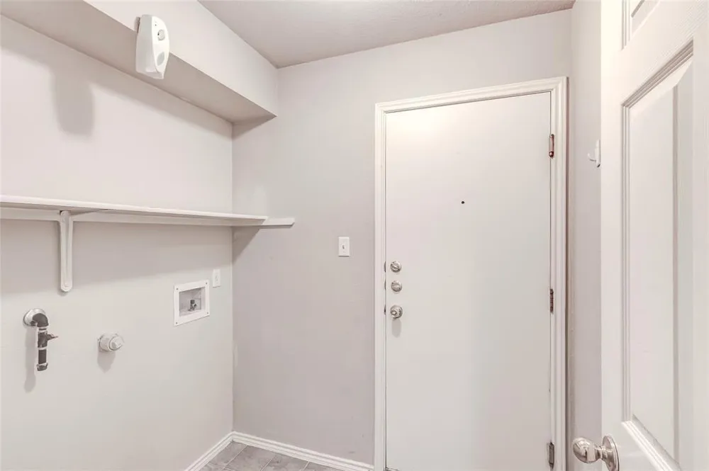 11308 Los Comancheros Road Austin, TX 78717
