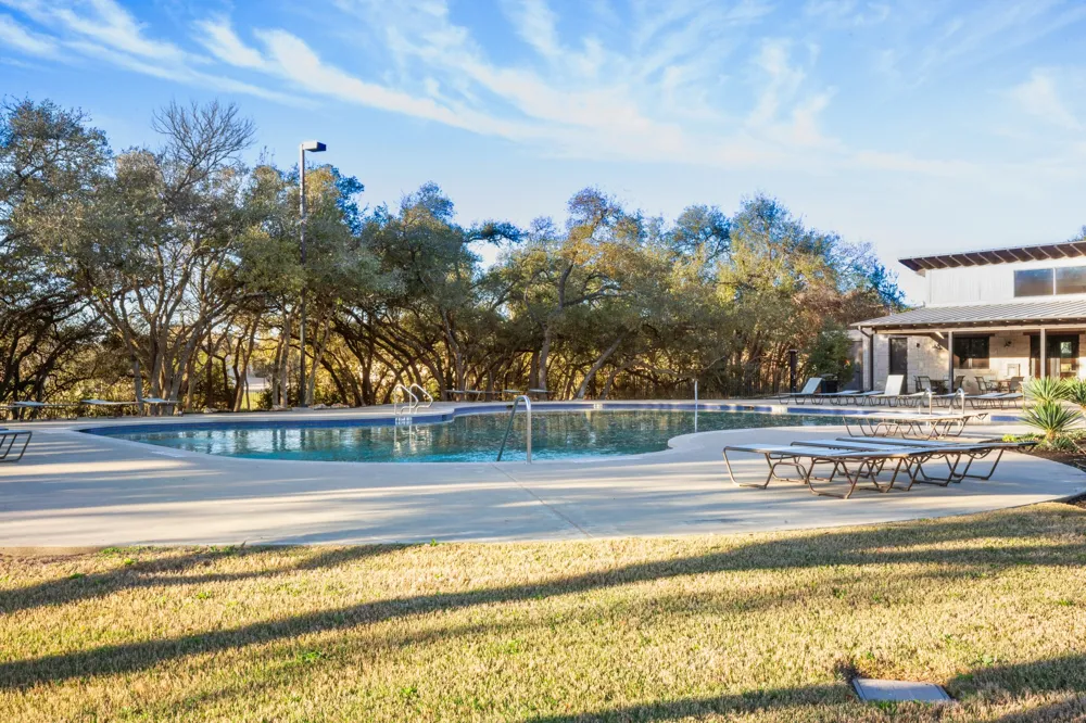 932 Azul Lagoon Drive #18 Leander, TX 78641
