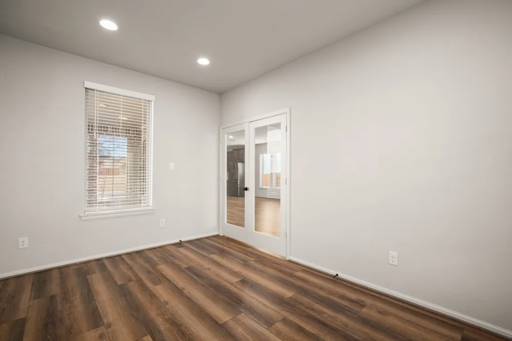 932 Azul Lagoon Drive #18 Leander, TX 78641