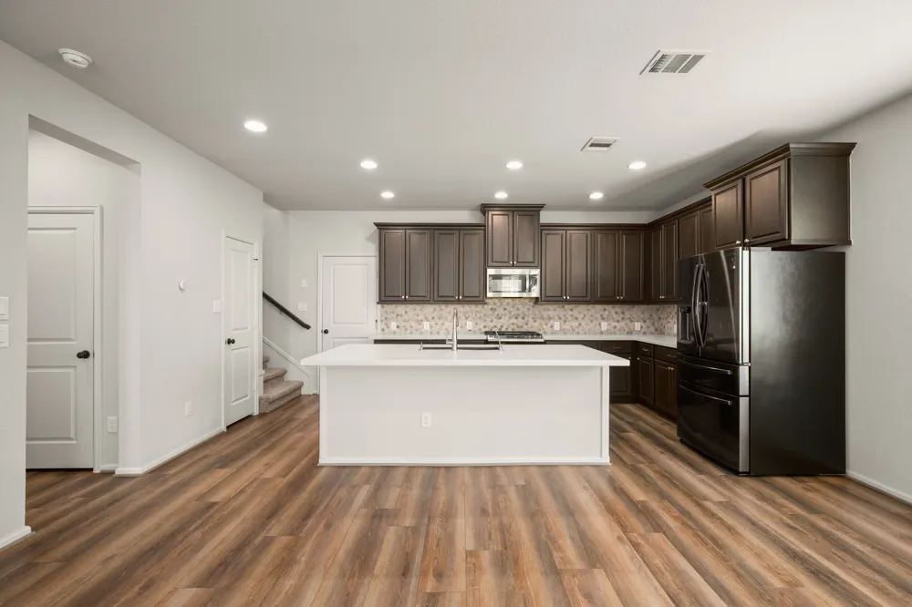 932 Azul Lagoon Drive #18 Leander, TX 78641