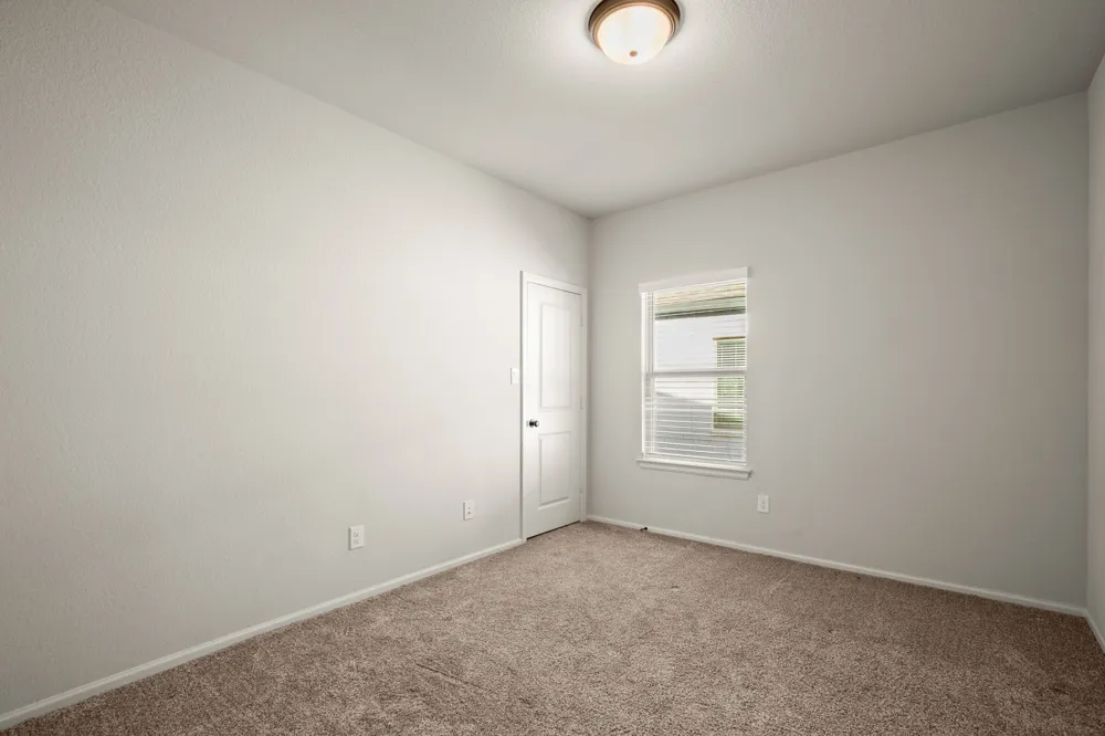932 Azul Lagoon Drive #18 Leander, TX 78641