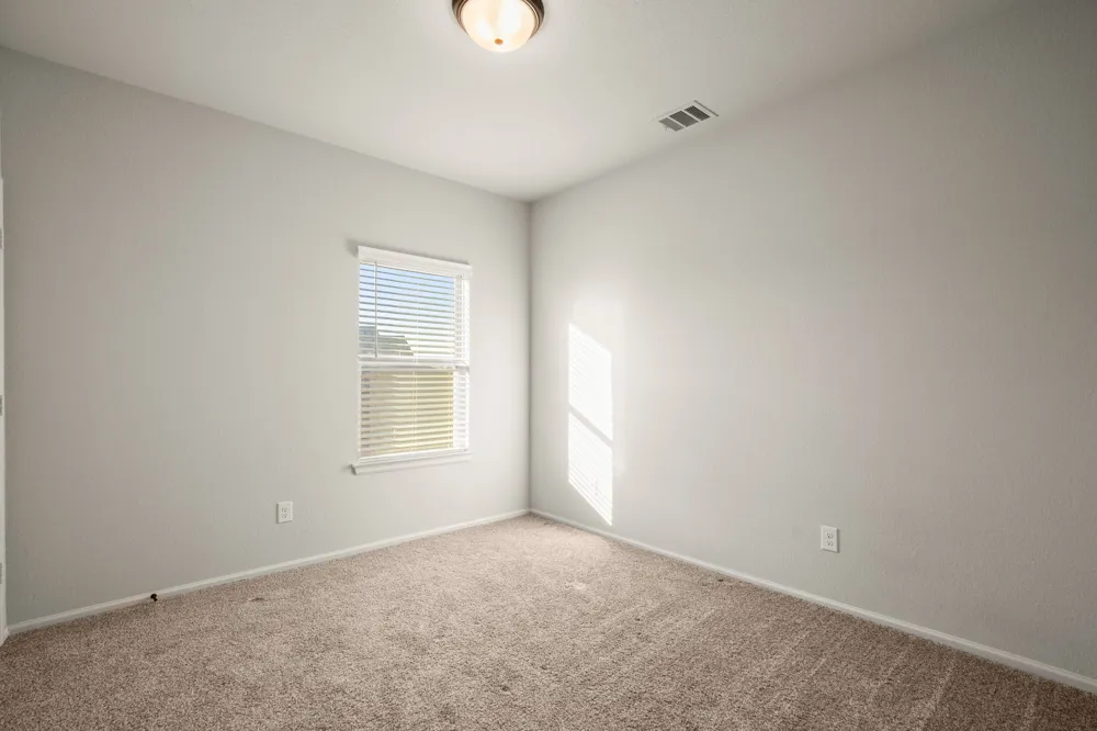932 Azul Lagoon Drive #18 Leander, TX 78641