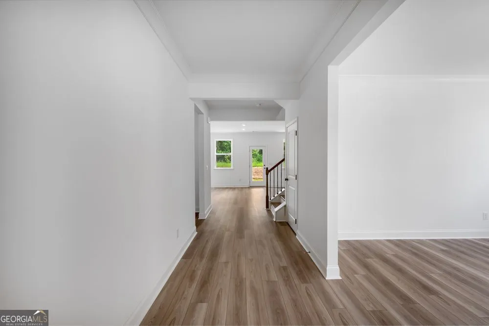 8835 Chesford GRV Ball Ground, GA 30107