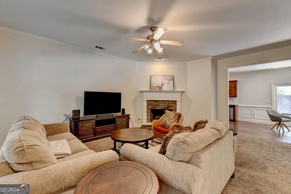 1131 3rd ST Stone Mountain, GA 30083