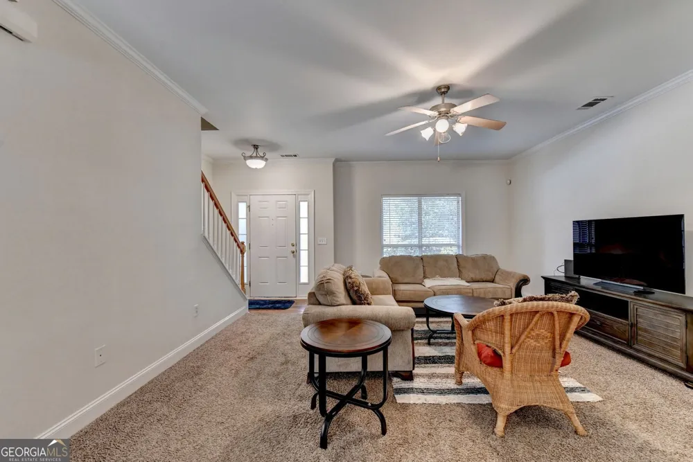 1131 3rd ST Stone Mountain, GA 30083