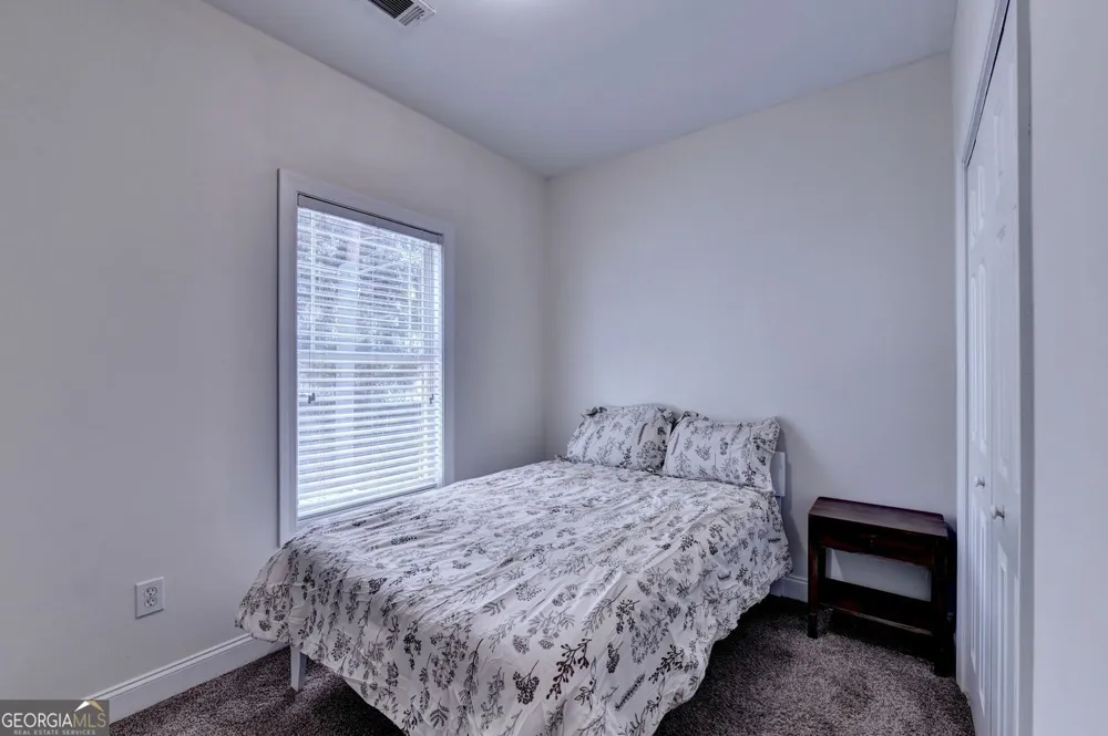 1131 3rd ST Stone Mountain, GA 30083