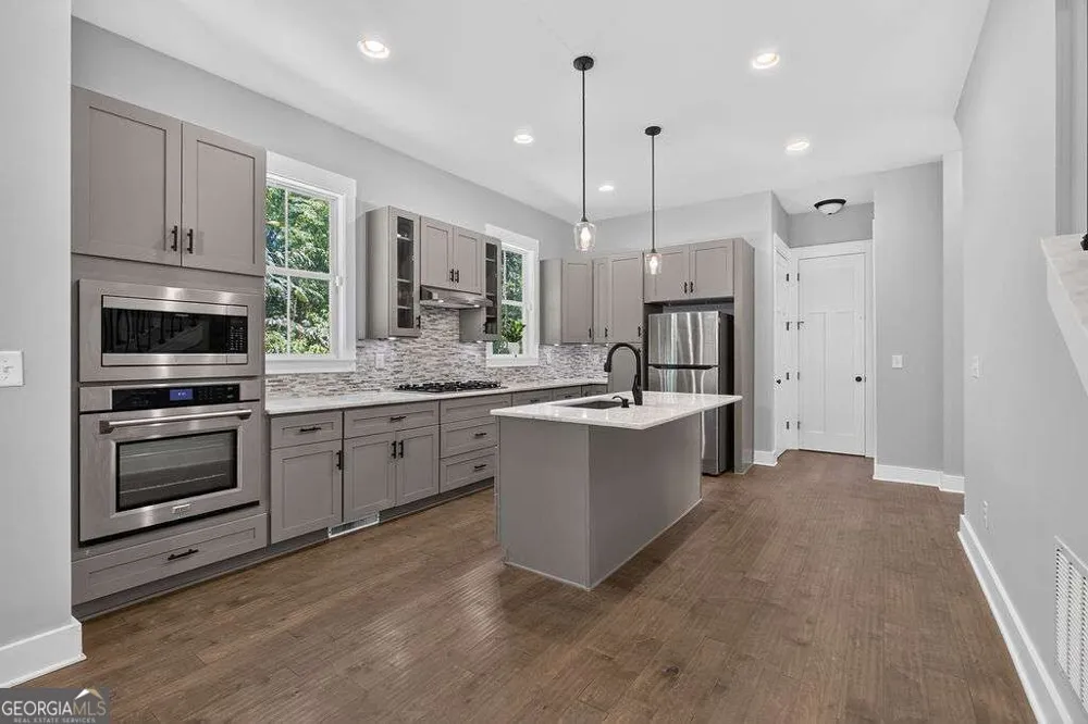 54 Roscoe RD Newnan, GA 30263