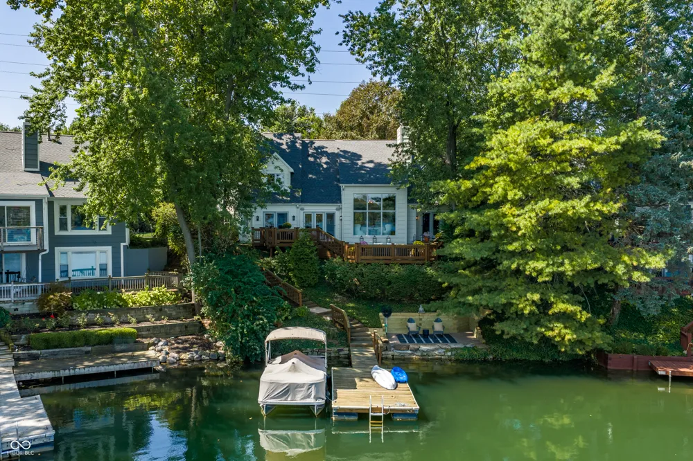 3264 Bay Road South Drive Indianapolis, IN 46240