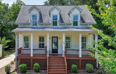 54 Roscoe Road