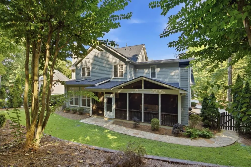 952 Hawkhorn Court Alpharetta, GA 30005