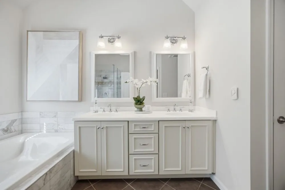 952 Hawkhorn Court Alpharetta, GA 30005