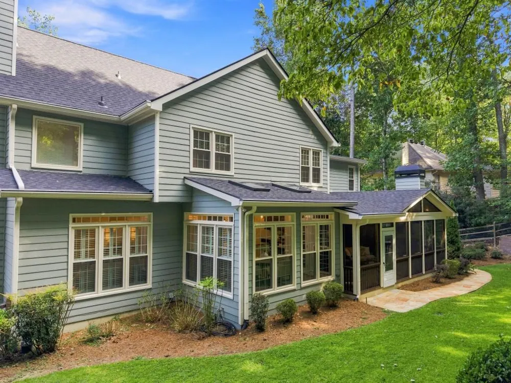 952 Hawkhorn Court Alpharetta, GA 30005