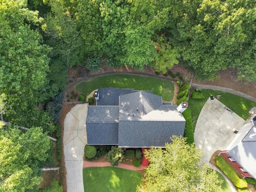 952 Hawkhorn Court Alpharetta, GA 30005