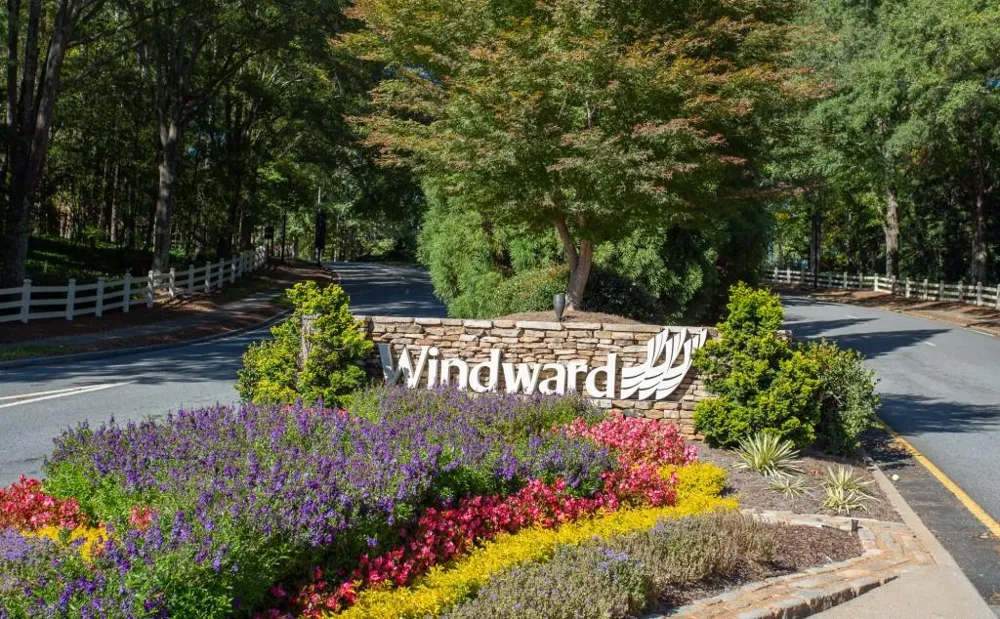 952 Hawkhorn Court Alpharetta, GA 30005