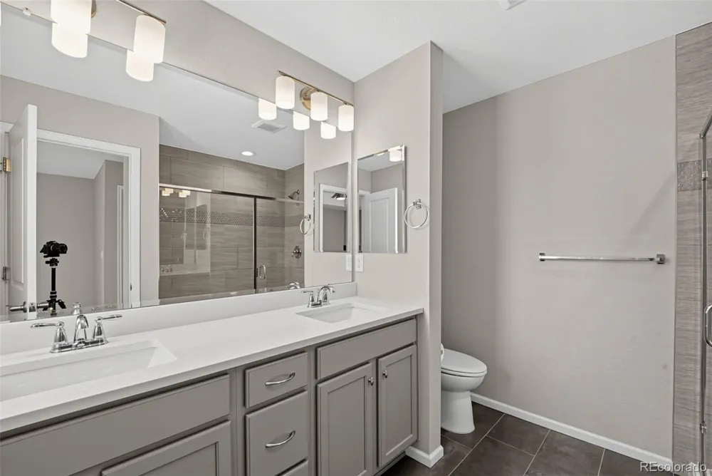 8954 E 58th Drive Denver, CO 80238