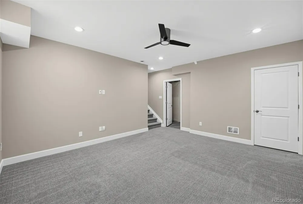 8954 E 58th Drive Denver, CO 80238