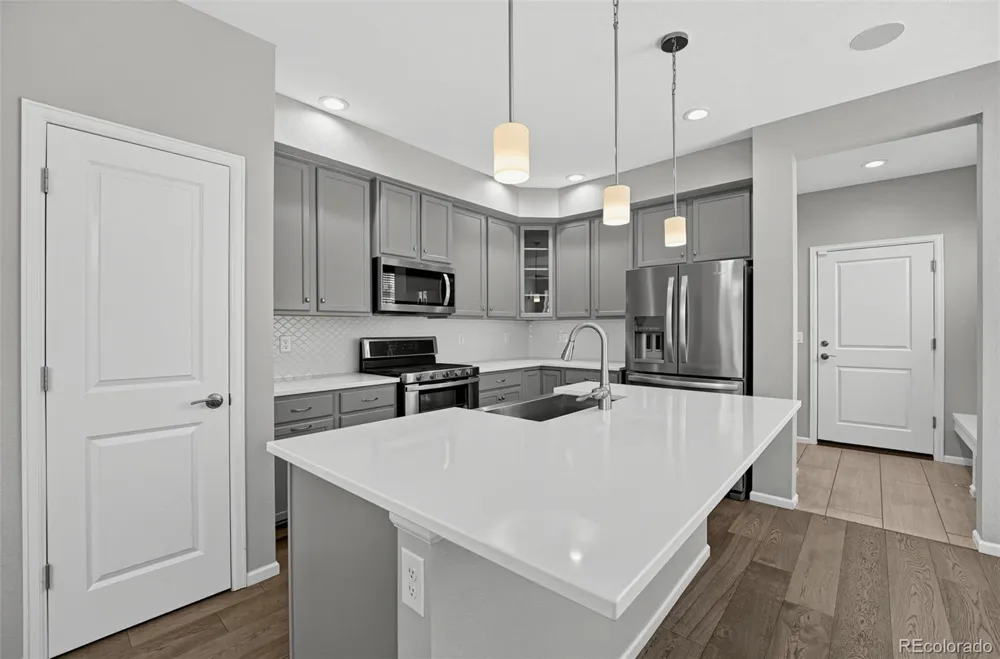 8954 E 58th Drive Denver, CO 80238