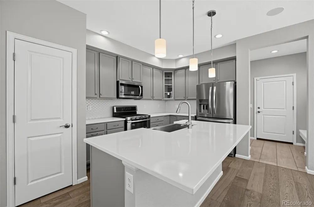 8954 E 58th Drive Denver, CO 80238