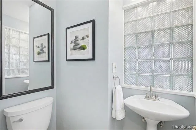 8095 E Lehigh Avenue Denver, CO 80237