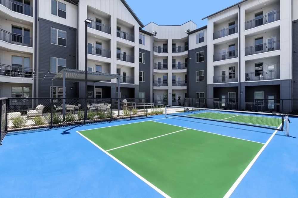 2400 Ace Lane #1125 Lewisville, TX 75067
