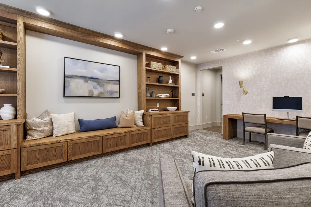 2400 Ace Lane #1125 Lewisville, TX 75067