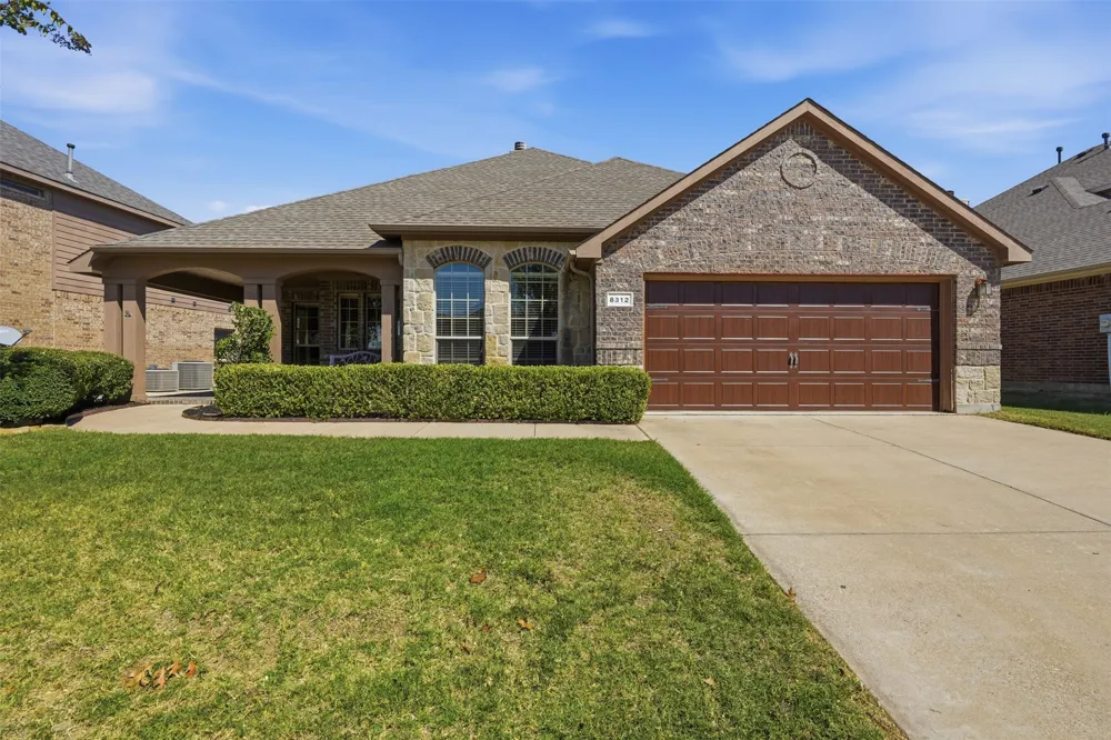 8312 Indian Bluff Trail Fort Worth, TX 76131