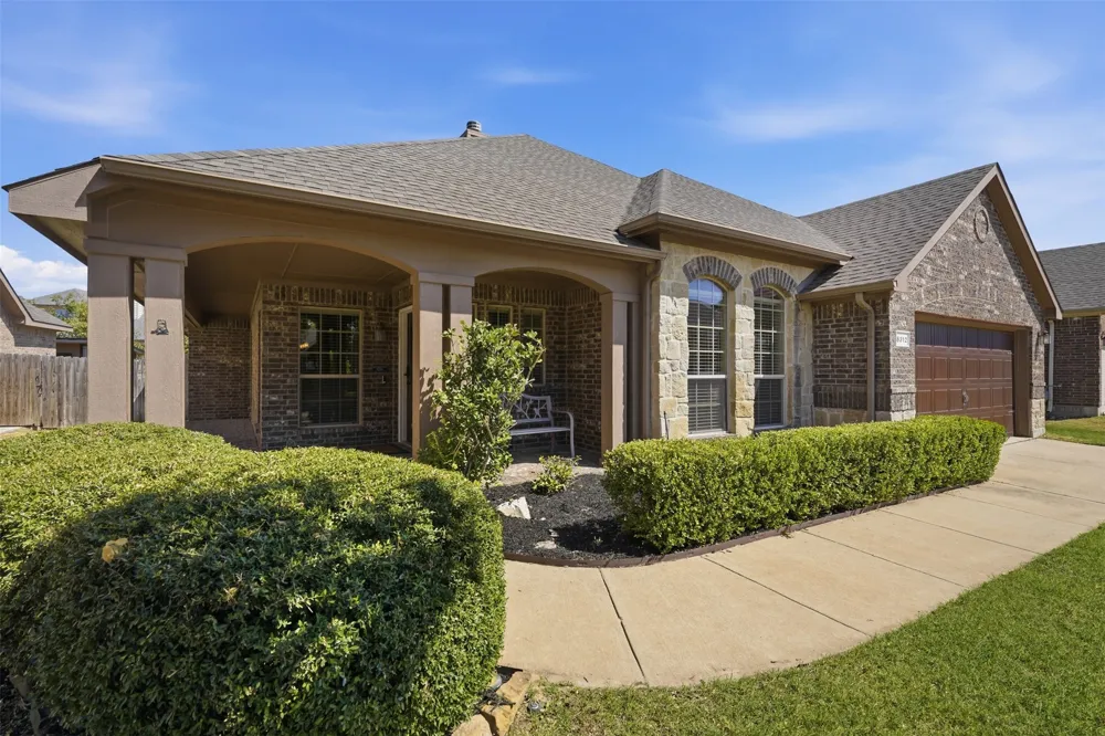8312 Indian Bluff Trail Fort Worth, TX 76131