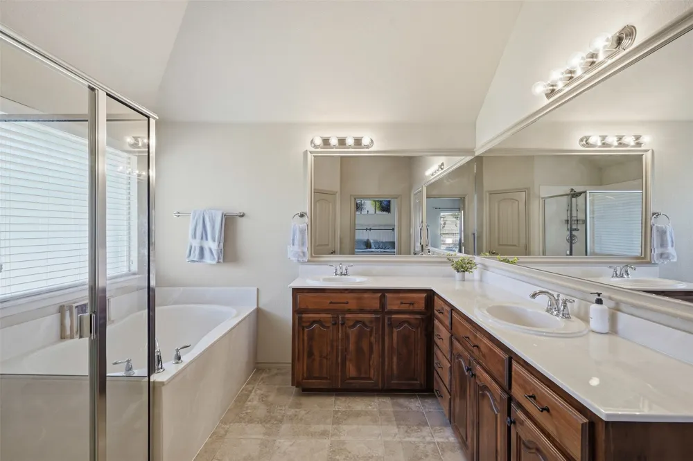 8312 Indian Bluff Trail Fort Worth, TX 76131