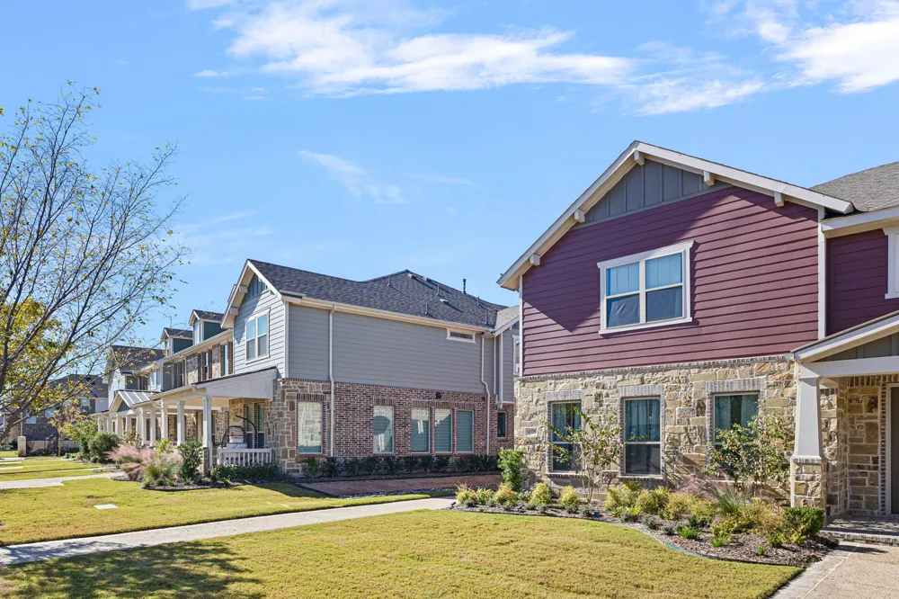 4335 Fall Blossom Drive Arlington, TX 76005