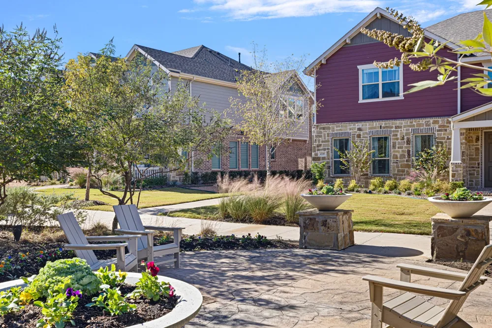 4335 Fall Blossom Drive Arlington, TX 76005