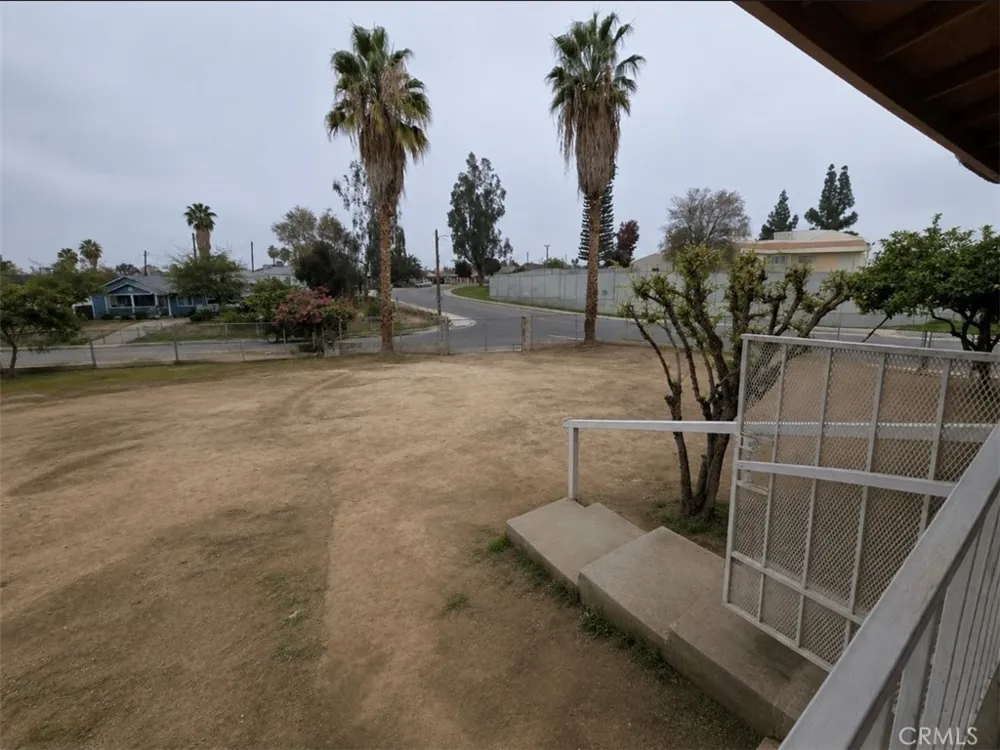 2004 Virginia Bakersfield, CA 93305