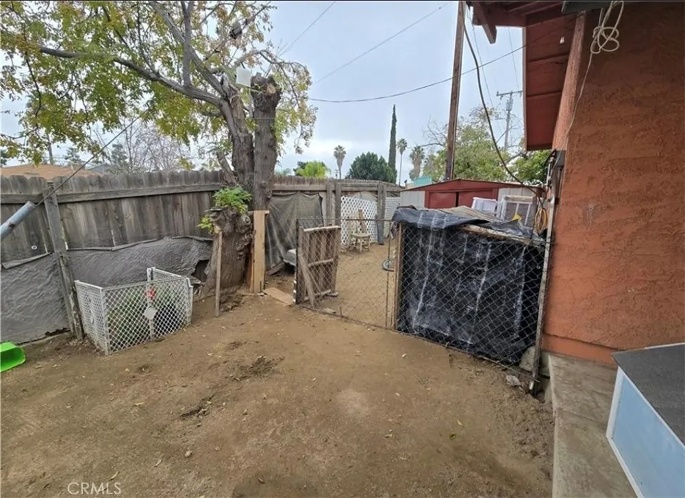 2004 Virginia Bakersfield, CA 93305
