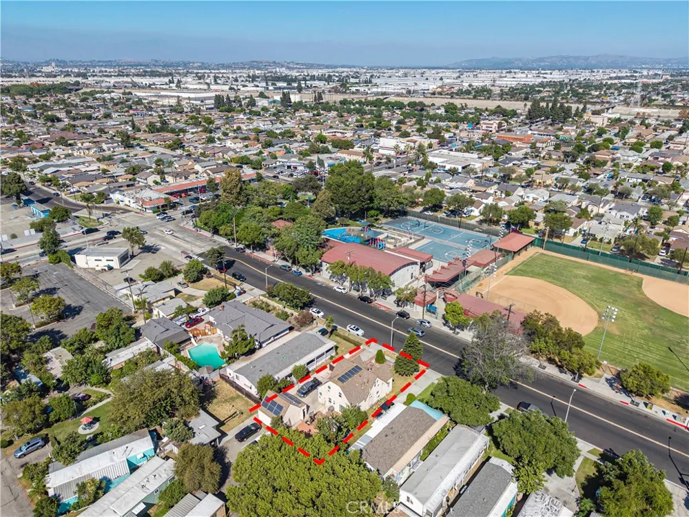 6503 Wilcox Avenue Bell, CA 90201