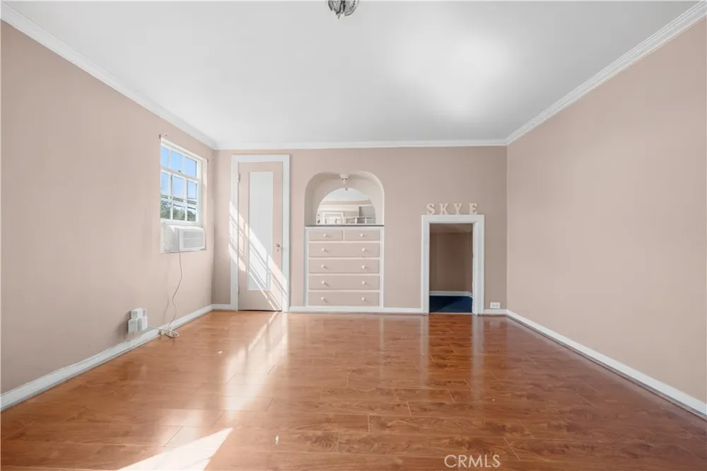6503 Wilcox Avenue Bell, CA 90201