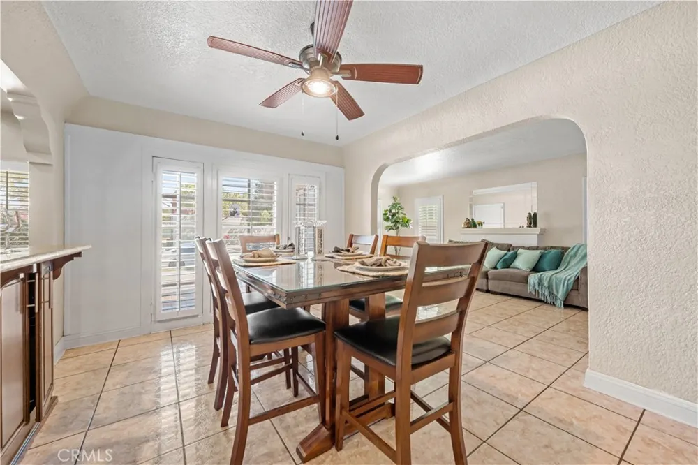 6503 Wilcox Avenue Bell, CA 90201