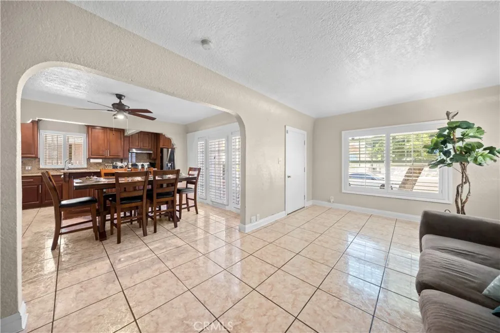 6503 Wilcox Avenue Bell, CA 90201