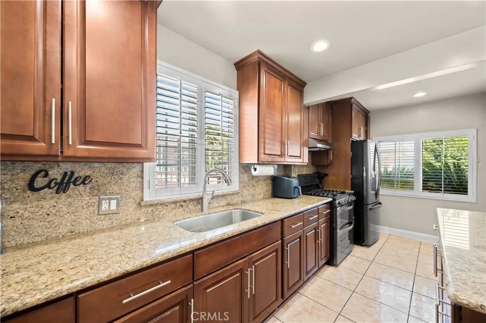 6503 Wilcox Avenue Bell, CA 90201