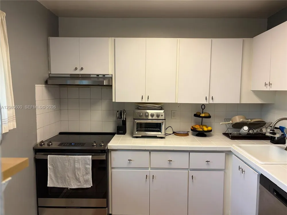 7703 Camino Real #A106 Miami, FL 33143
