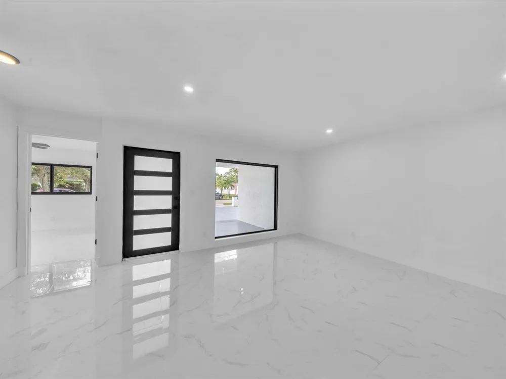 4531 SW 20th Street West Park, FL 33023