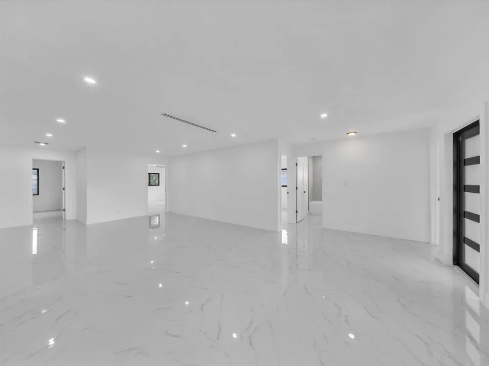 4531 SW 20th Street West Park, FL 33023