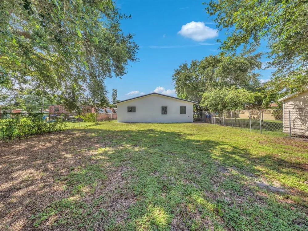 4531 SW 20th Street West Park, FL 33023