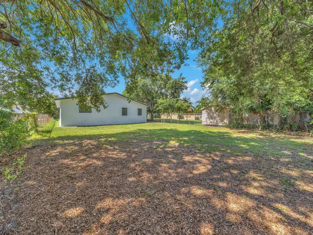 4531 SW 20th Street West Park, FL 33023