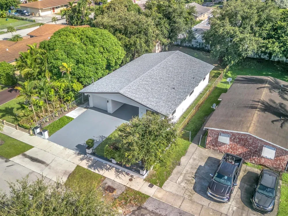 4531 SW 20th Street West Park, FL 33023