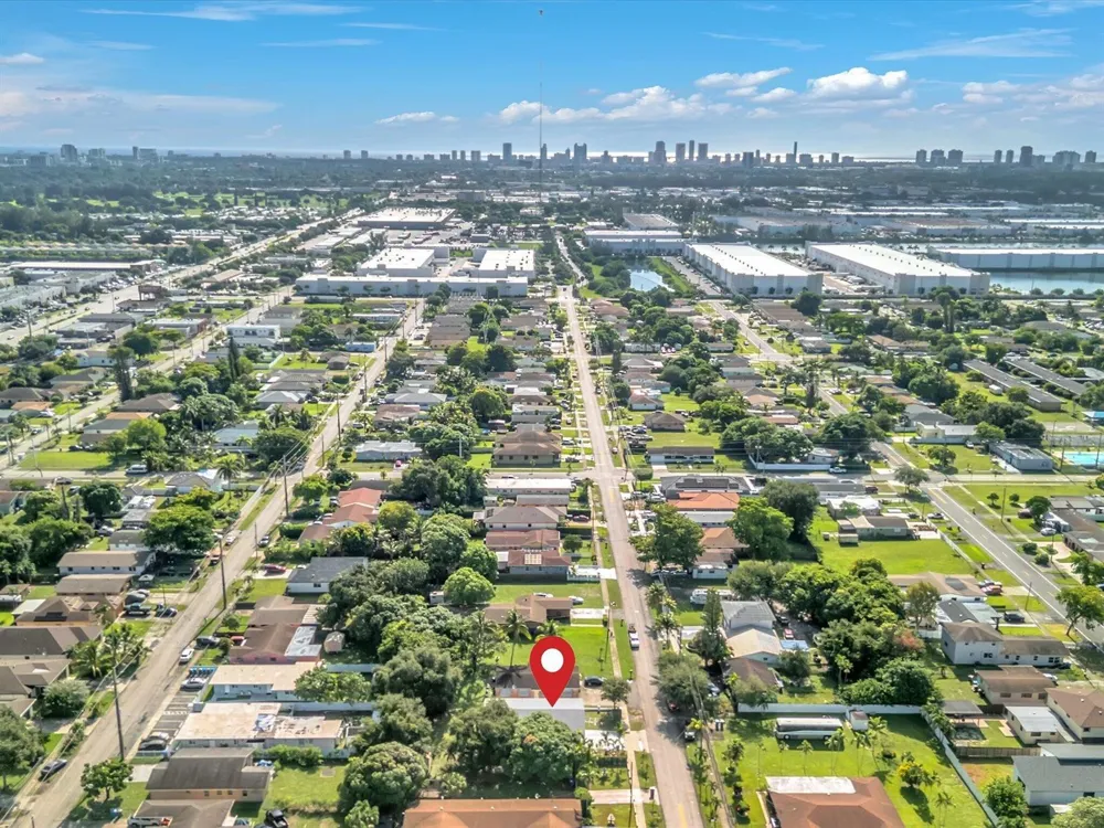 4531 SW 20th Street West Park, FL 33023